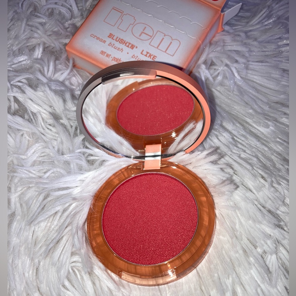 Item - Cream Blush - Picture 2 of 11